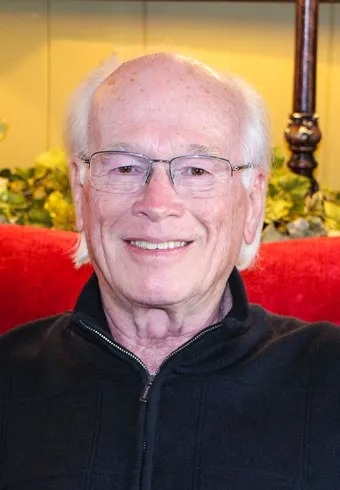 Dr Stephen Schrader